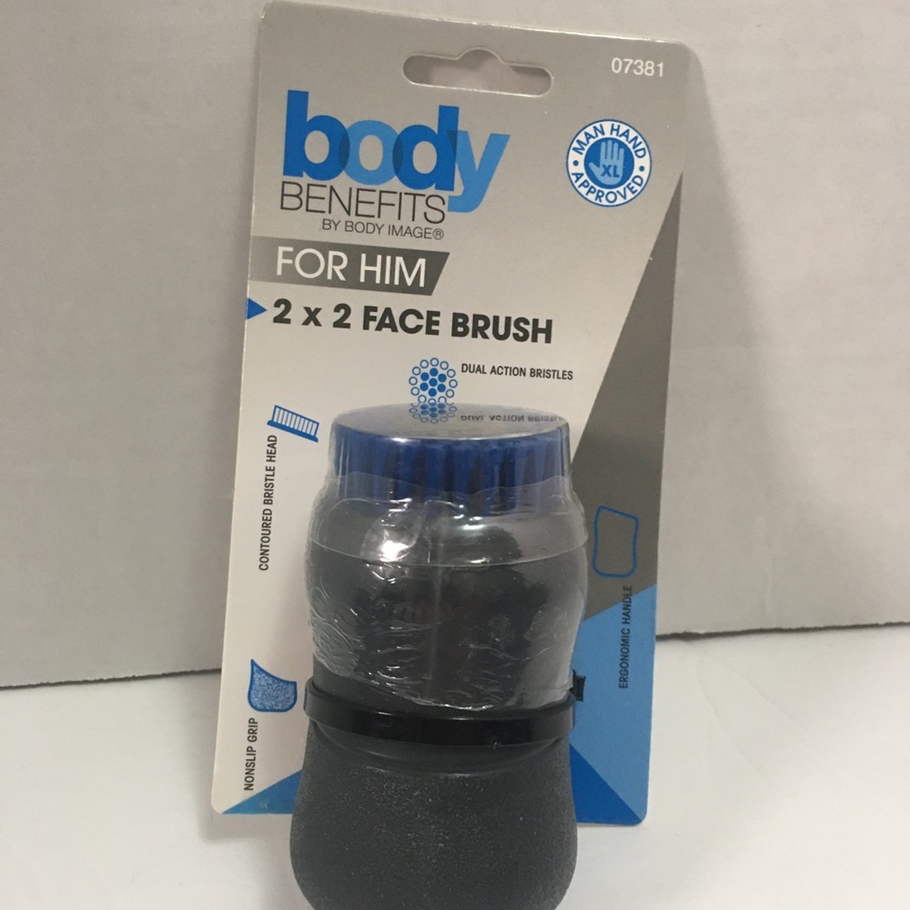 Body Benefits Face Brush for Him